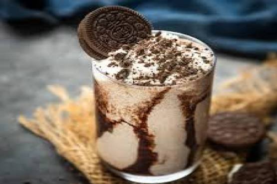 Chocolate oreo shake