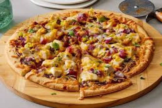 10.B.B.Q Chicken Pizza